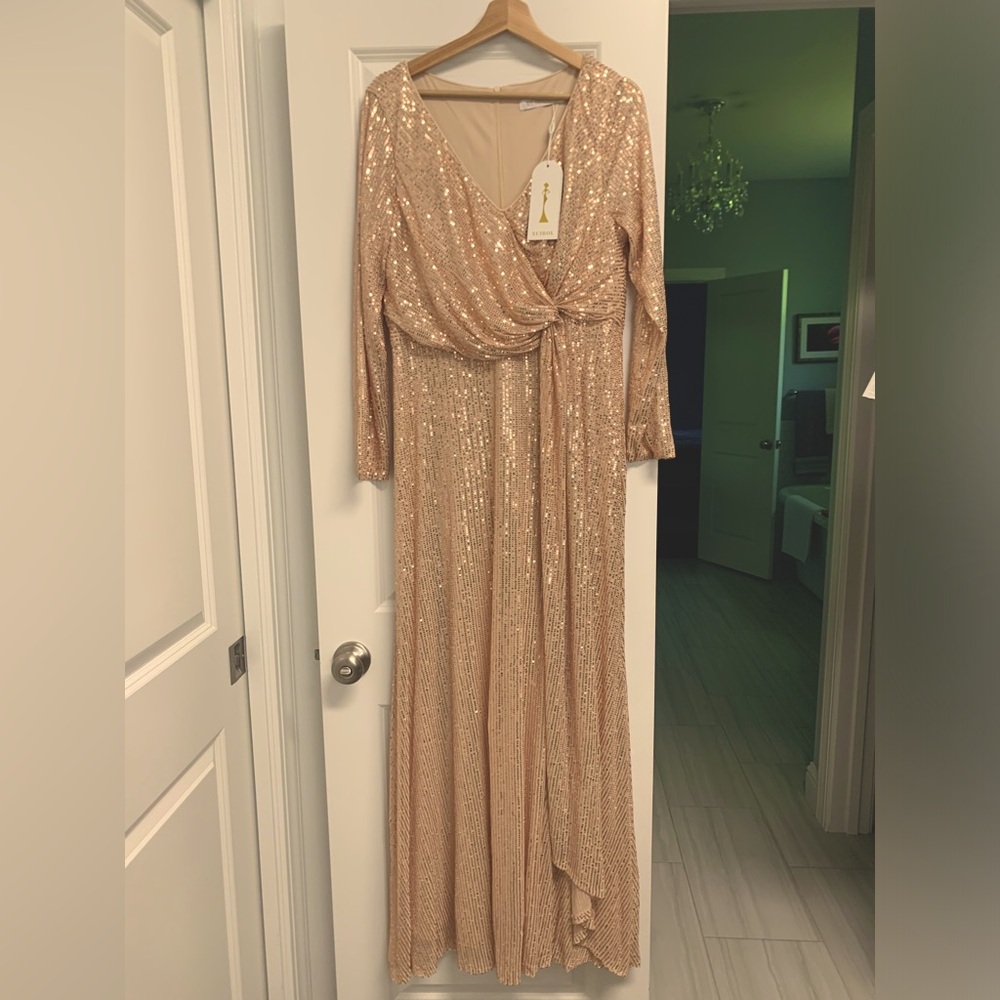 Xuibol long sleeve sequin dress color champagne gold size xxl